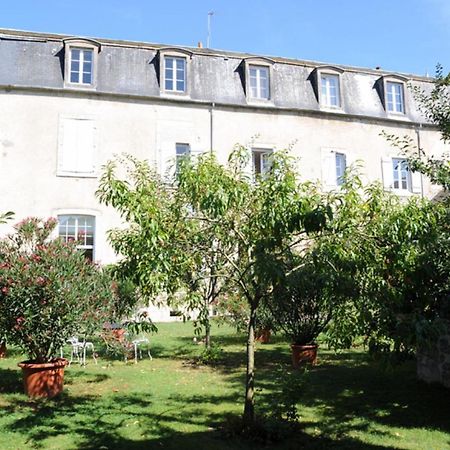 Bed and Breakfast Le Couvent En Bazois Chatillon-en-Bazois Екстер'єр фото
