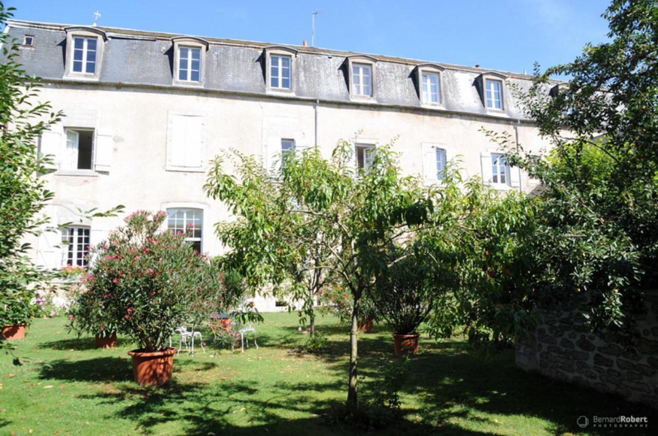 Bed and Breakfast Le Couvent En Bazois Chatillon-en-Bazois Екстер'єр фото
